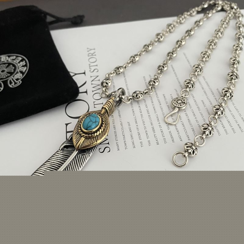 Ch**me He**ts necklaces